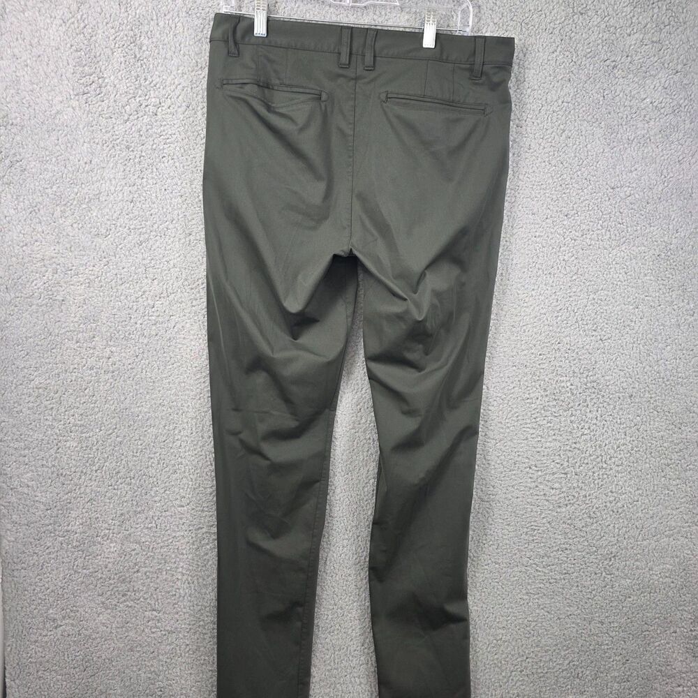 Rhone Pants Men's Green Commuter Chino 100541 Size 33x32 - Picture 3 of 9